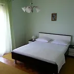 Lukacic Apartment