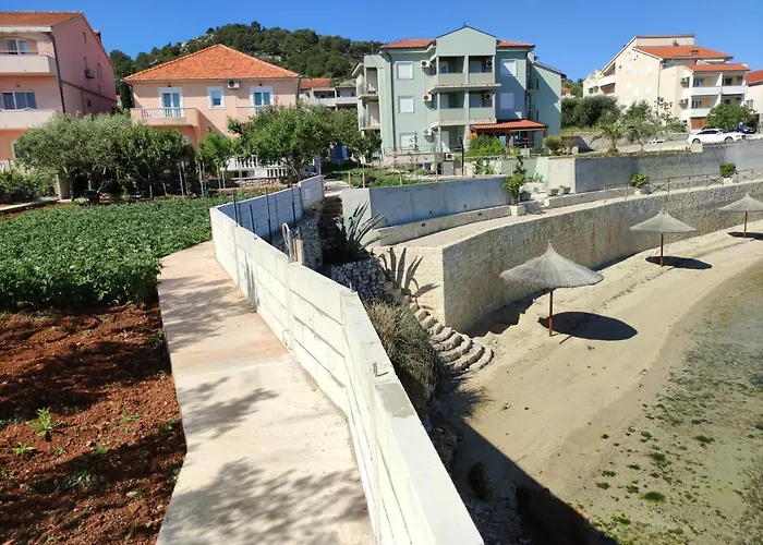 Lukacic טקון