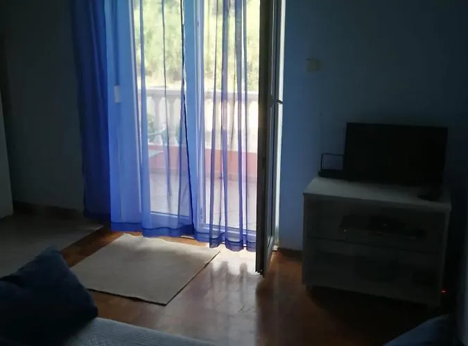 Lukacic Apartman *